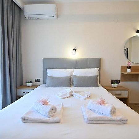 Armonia Luxury Suites Vrasná 외부 사진
