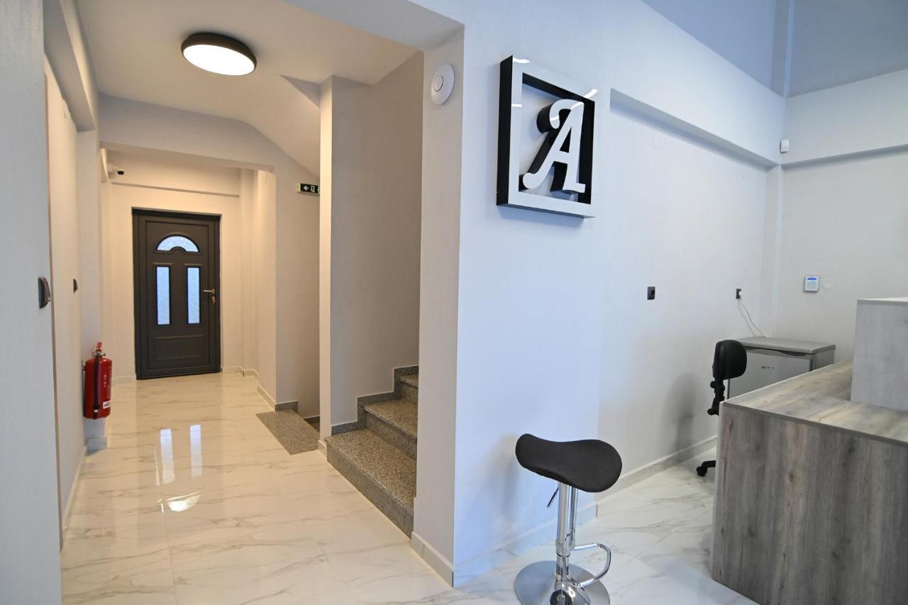 Armonia Luxury Suites Vrasná 외부 사진