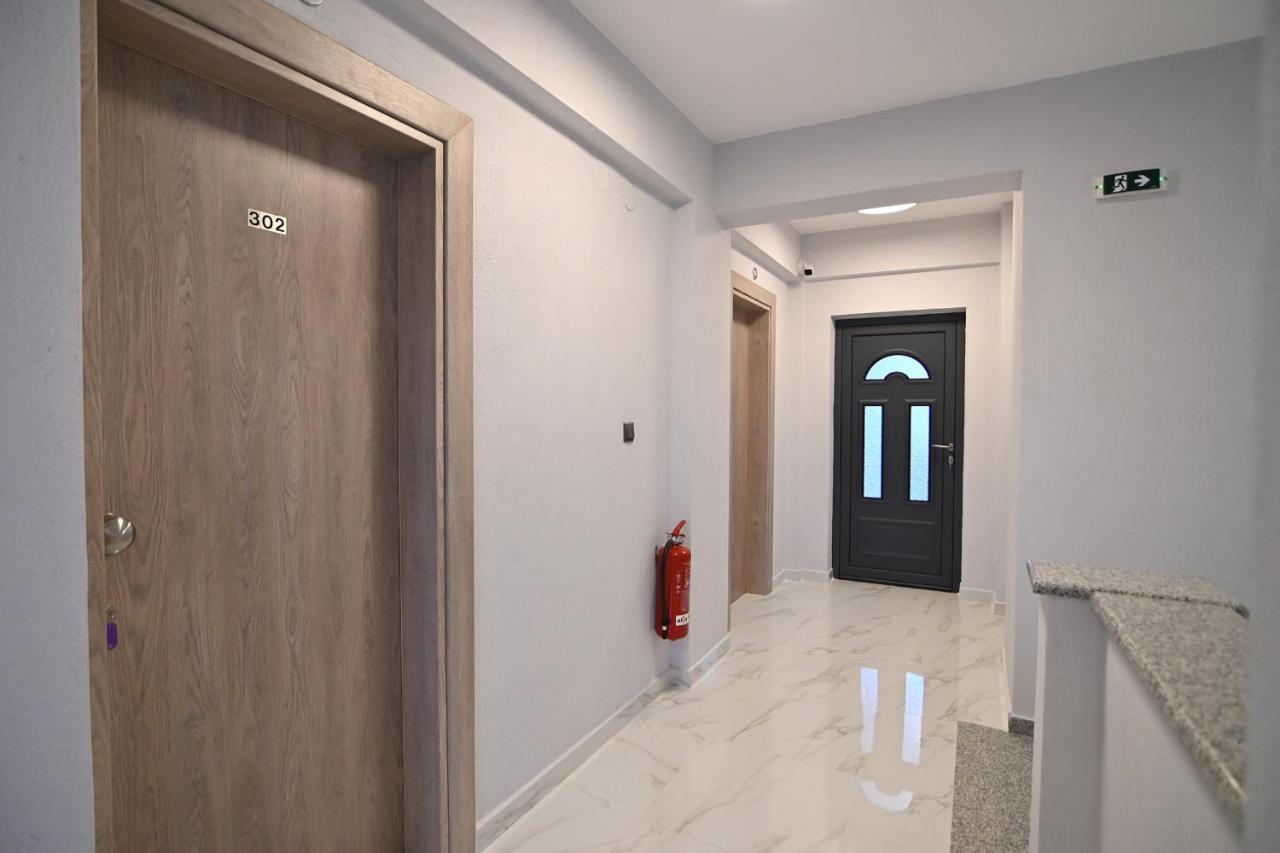 Armonia Luxury Suites Vrasná 외부 사진